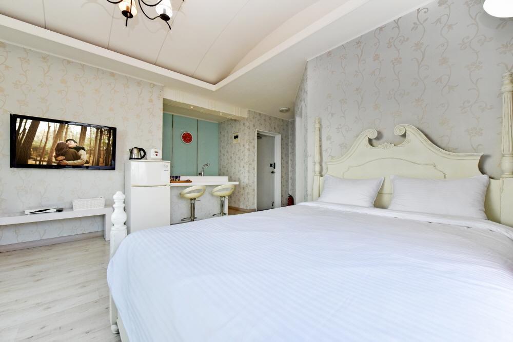 Namhae Bluemare Pension Exterior foto