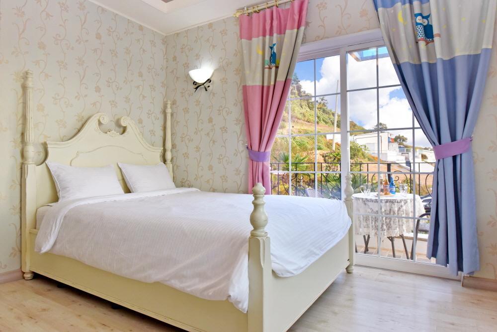 Namhae Bluemare Pension Exterior foto