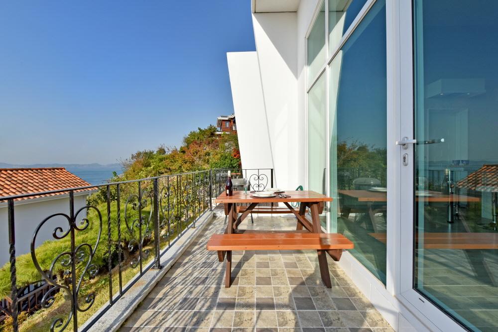 Namhae Bluemare Pension Exterior foto